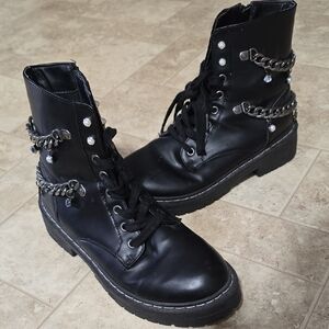 Kaedy Chains Moto Boots